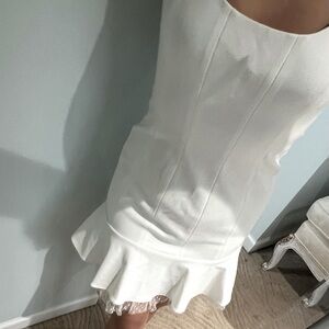 BCBGMAXAZRIA off white dress